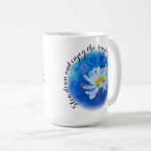 "Ladybug Serenade" Koffie Mok (Voorkant rechts)