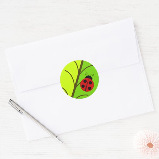 Ladybug Sur Les Stickers Feuille (Enveloppe)