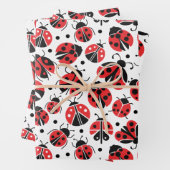 LADYBUGS CADEAUVERPAKKING INPAKPAPIER VEL (In situ)