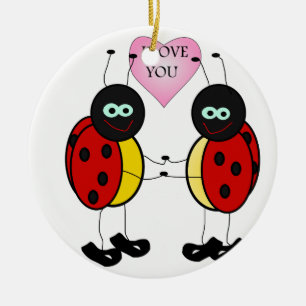 Ladybugs houden handen in elkaar keramisch ornament