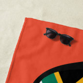 L'AFRIQUE DU SUD ombrage la serviette de plage (En situation)