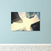 Lage hoek van het Chrysler-gebouw Canvas Afdruk (Insitu (Houten vloer))