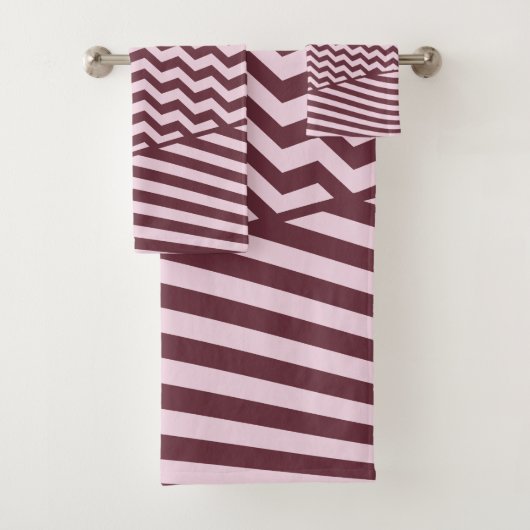 Lagen - Donkerrood en Bord Roze - Handdoekset Bad Handdoek (Insitu)