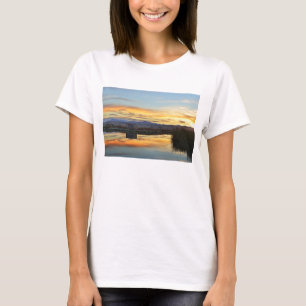 Laguna Nimez Sunset, El Calafate, Argentinië T-shirt