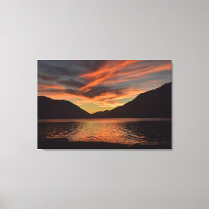 Lake Crescent bij Sunset Canvas Afdruk