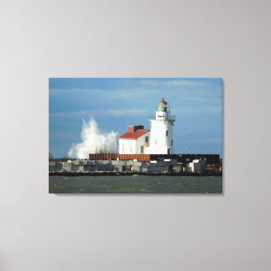 Lake Erie Vuurtoren met Wave Canvas Print