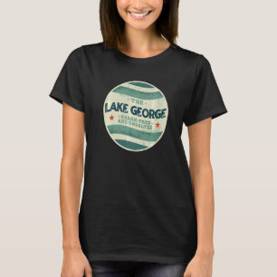 Lake George Shark Gratis en Ongezouten Camping New T-shirt