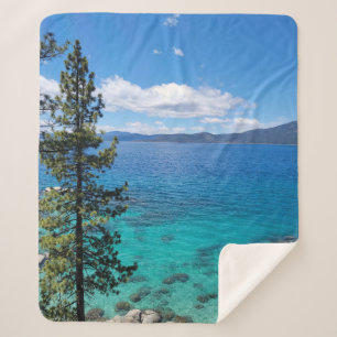 Lake Tahoe Clear Waters Sherpa Deken