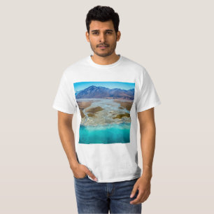 Lake Tekapo en Southern Alps, Nieuw-Zeeland T-shirt