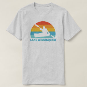 Lake Winnisquam Kayak van New Hampshire T-shirt
