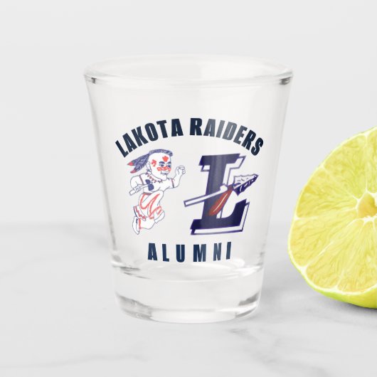 Lakota Alumni Shot Glas (Voorkant)