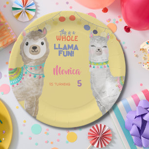 Lama leuke, kleurrijke kinderen verjaardag in geel papieren bordje