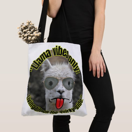 LAMA-QUOTESTIJL DRAAGTAS (Dichtbij)