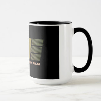L'AMBASSADE D'AVCO FILME LA TASSE !