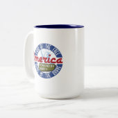 L'Amérique : Actionné par la liberté - tasse de (Devant gauche)