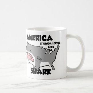 L'Amérique ressemble plutôt à une tasse de requin