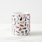 L'amour de chaussure est véritable tasse d'amour (Centre)
