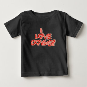 L'amour des coeurs I poursuit des T-shirts et des