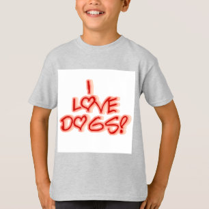 L'amour des coeurs I poursuit des T-shirts et des