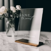 L'amour élegant minimal est un signe acrylique Mar