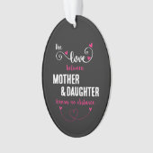 L'amour entre la distance mère-fille (devant)