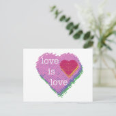 L'amour est carte postale de coeur d'amour (Debout devant)