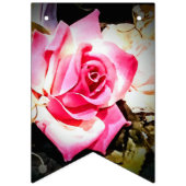 L'amour est dans Bloom Just Married banderole de g (Premier drapeau)