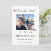 L'amour est dans Bloom Wedding Save The Date (Debout devant)
