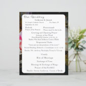 L'amour est dans le programme de mariage nuptial e (Debout devant)