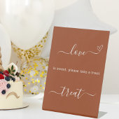 L'amour est doux brûlé orange mariage signe gâteau