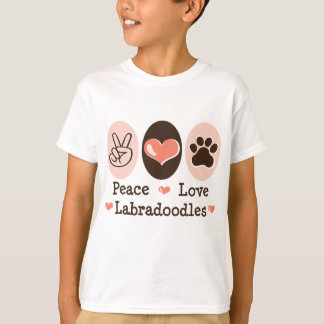 L'amour Labradoodles de paix badine le T-shirt