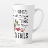 L'amour n'échoue jamais en latte Mug (Droite)