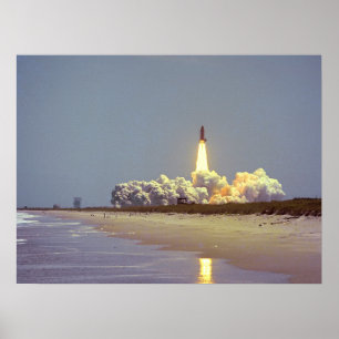 Lancering van Space Shuttle Challenger (STS-6) Poster