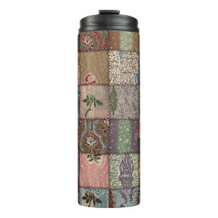 Land patchwork quilt, 3D textuur. Thermosbeker