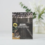 Land Western Rustieke Schuur Bruiloft RSVP Kaart (Staand voorkant)