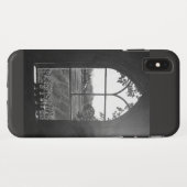 Landelijk landschappelijk uitzicht vanuit kerkraam Case-Mate iPhone case (Achterkant (horizontaal))