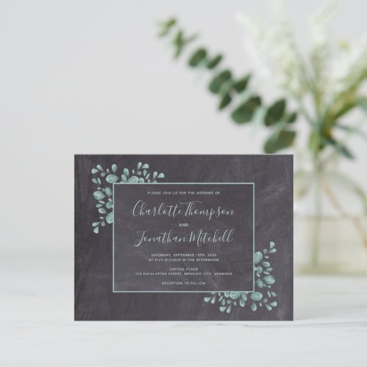 Landelijke krijtbord Eucalyptus Bladeren Groene Tu Uitnodiging Briefkaart (Staand voorkant)