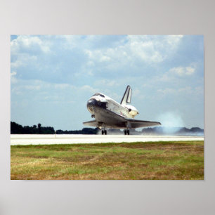 Landing van Space Shuttle Discovery (STS-91) Poster