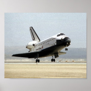 Landing van Space Shuttle Endeavor (STS-67) Poster
