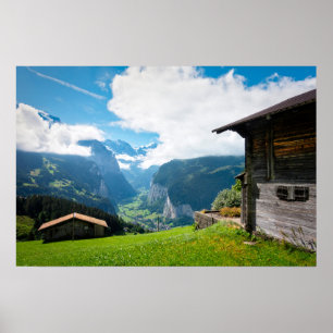 Landschap in de vallei van Lauterbrunnen in Zwitse Poster