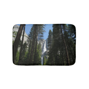 Landschapsfotografie van Yosemite Falls en bossen Badmat