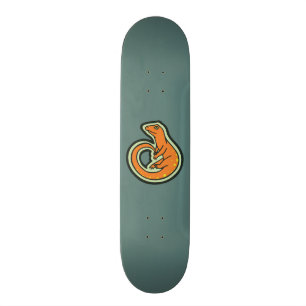 Lange Oranje hagedis met spleettekening Skateboard
