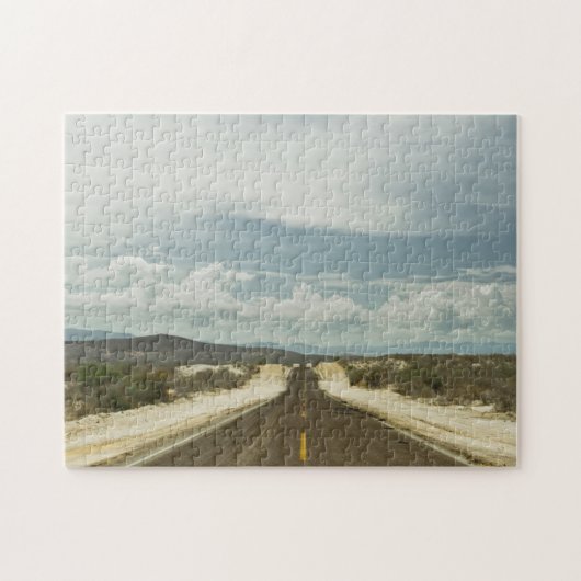 Langs de rechte weg door het Mexicaanse landschap  Legpuzzel (Horizontaal)