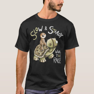 Langzaam en ononderbroken wint de raaigolf op een t-shirt