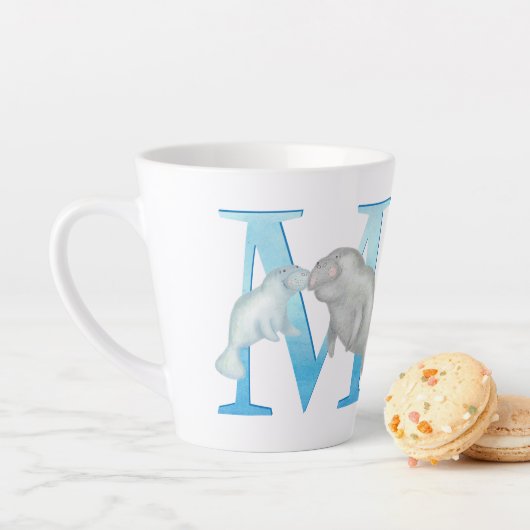 L'animal ABC M est destiné à la mug en latte de la (En situation)