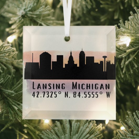Lansing MI City Skyline Latitude en Lengtegraad Glas Ornament (Insitu)