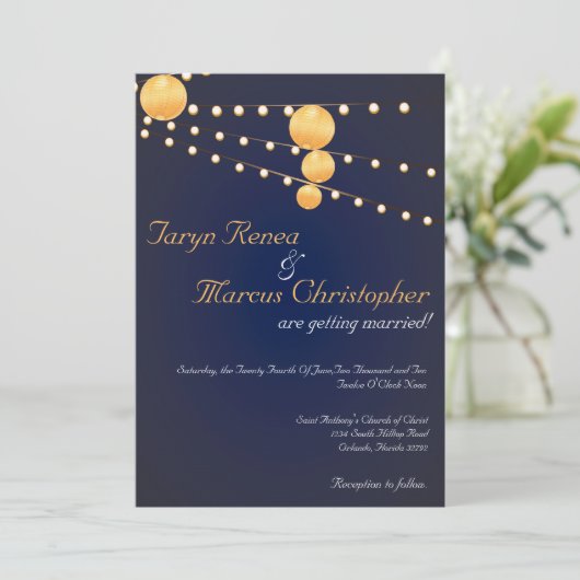 Lanternes en papier 5x7 Faire-part de mariage en l (Debout devant)