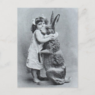 Lapin antique d'amour de fille de carte postale de