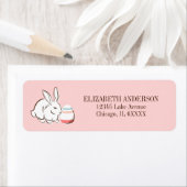 Lapin De Pâques Rose Et Étiquettes de adresse D'Oe (En situation)