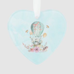 Lapin Whimsical Riding dans un ballon à air chaud